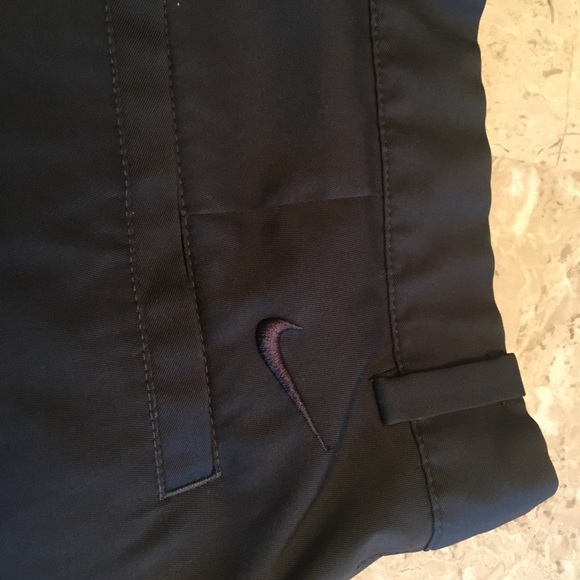 Men’s Nike Shorts - Picture 3 of 4